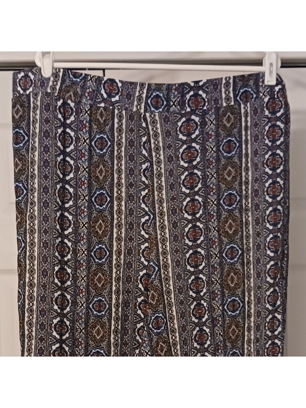 AGB Multicolor Patterned Straight Leg Pants